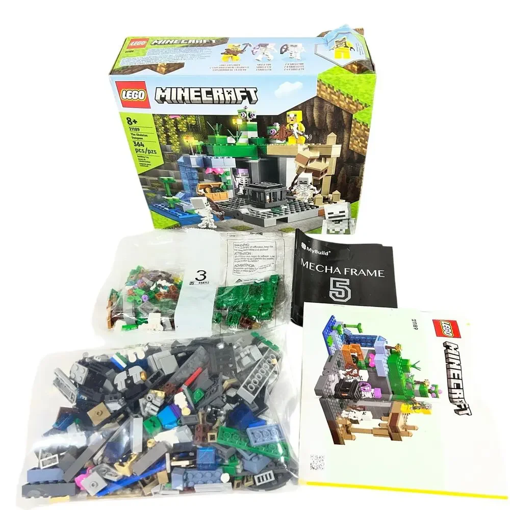 LEGO Minecraft The Skeleton Dungeon Set 21189 Open Box 80% Complete Manual